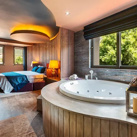 Sleeps 6 Pool Air Con Wifi Villa *